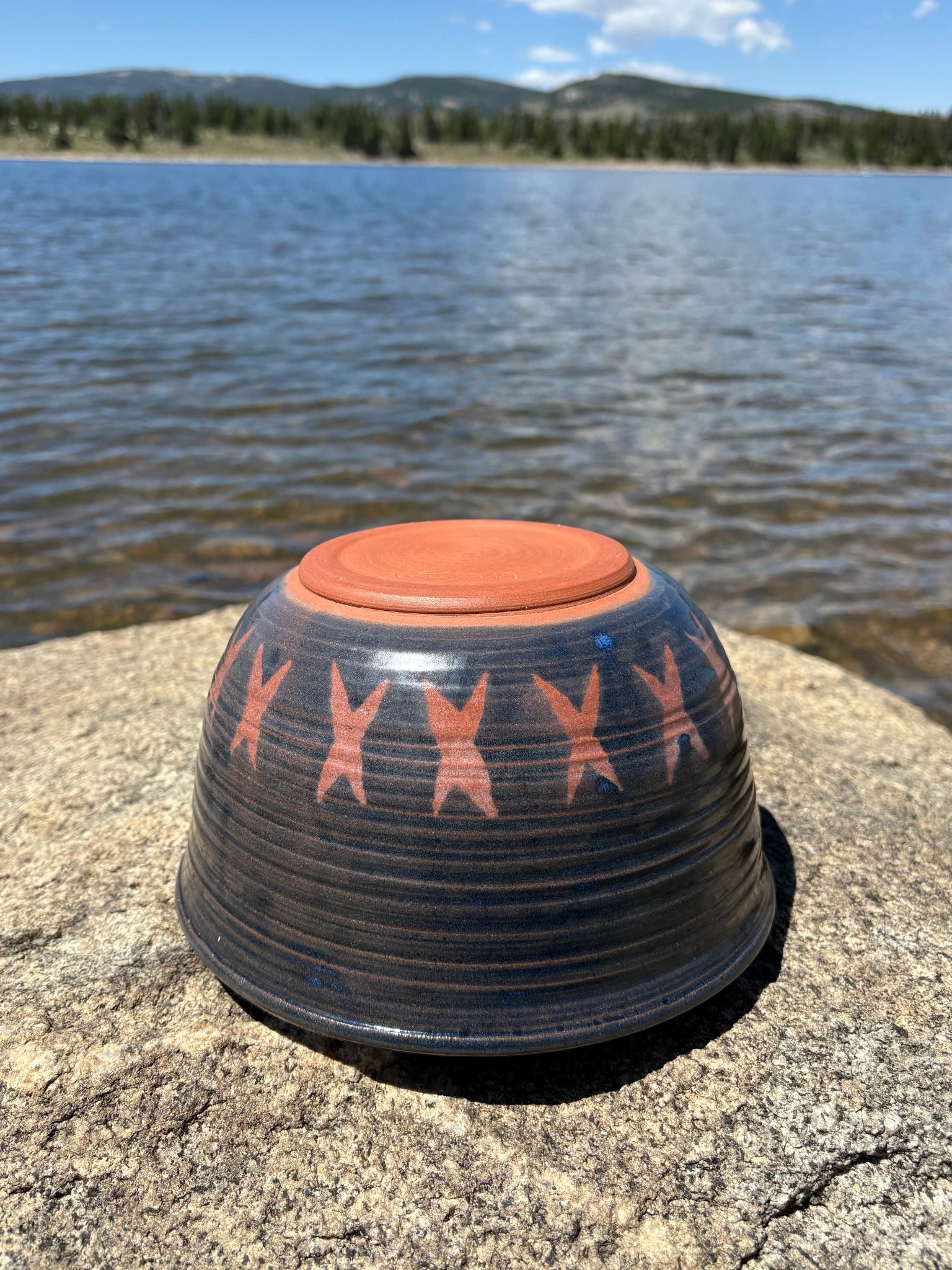 Crisscross Serving Bowl