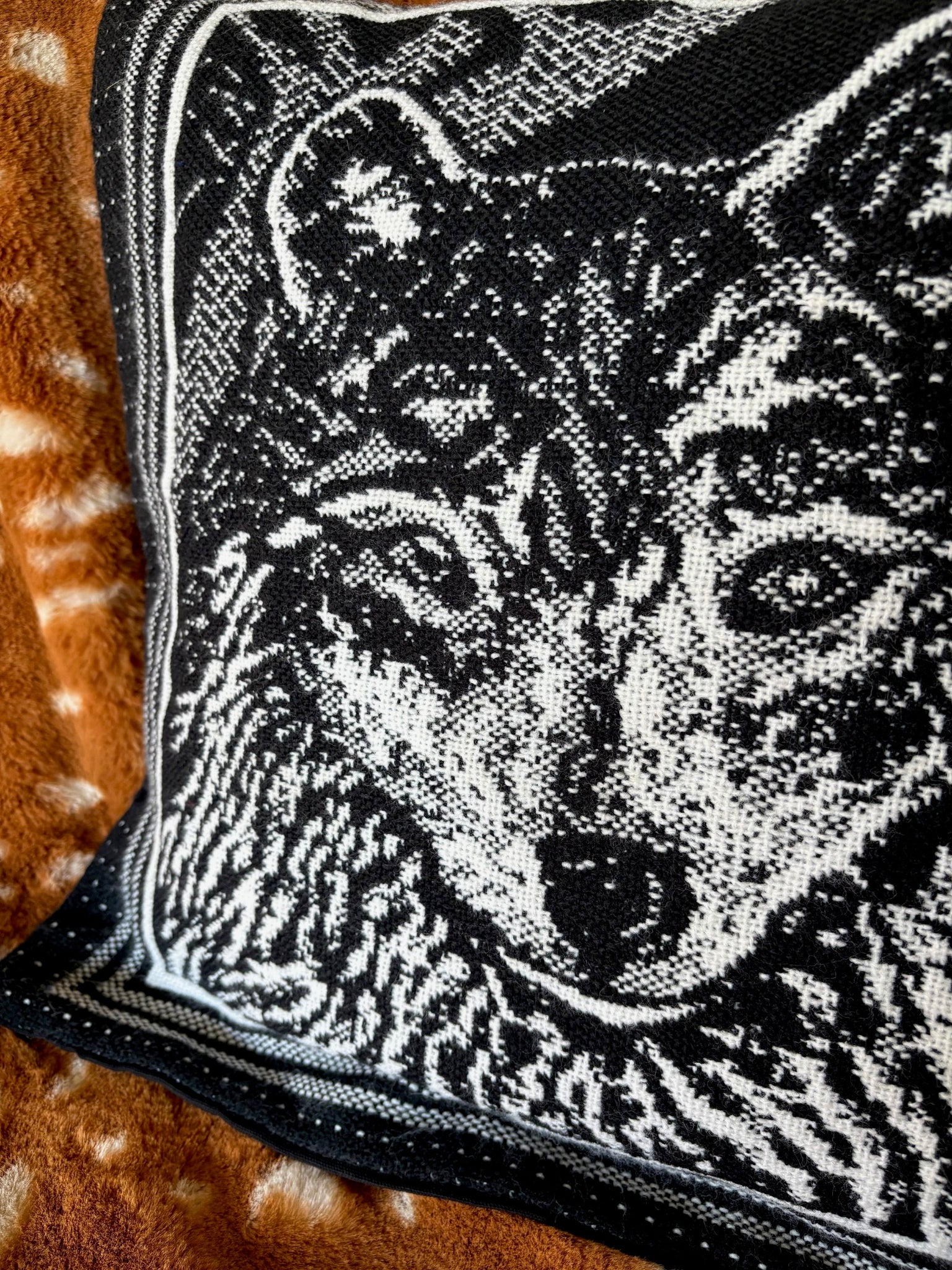 Wolf Pillow Cover