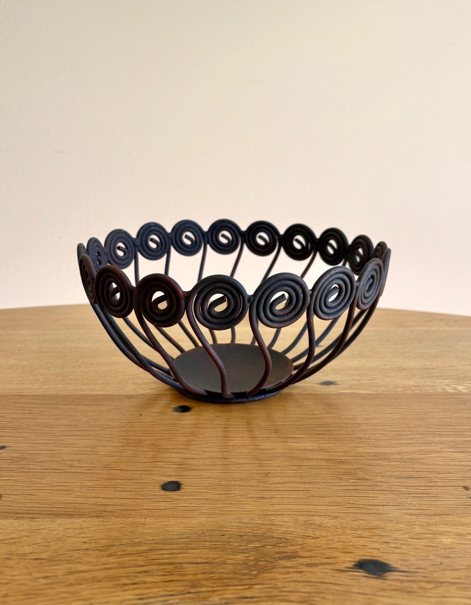 Spiraled Sun Ray Bowl