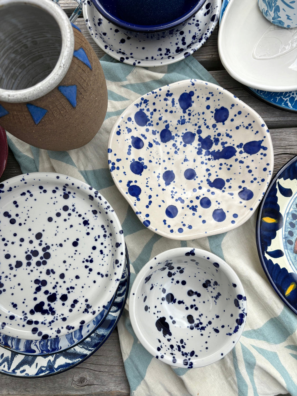Mixed Set of Splatter Dishes