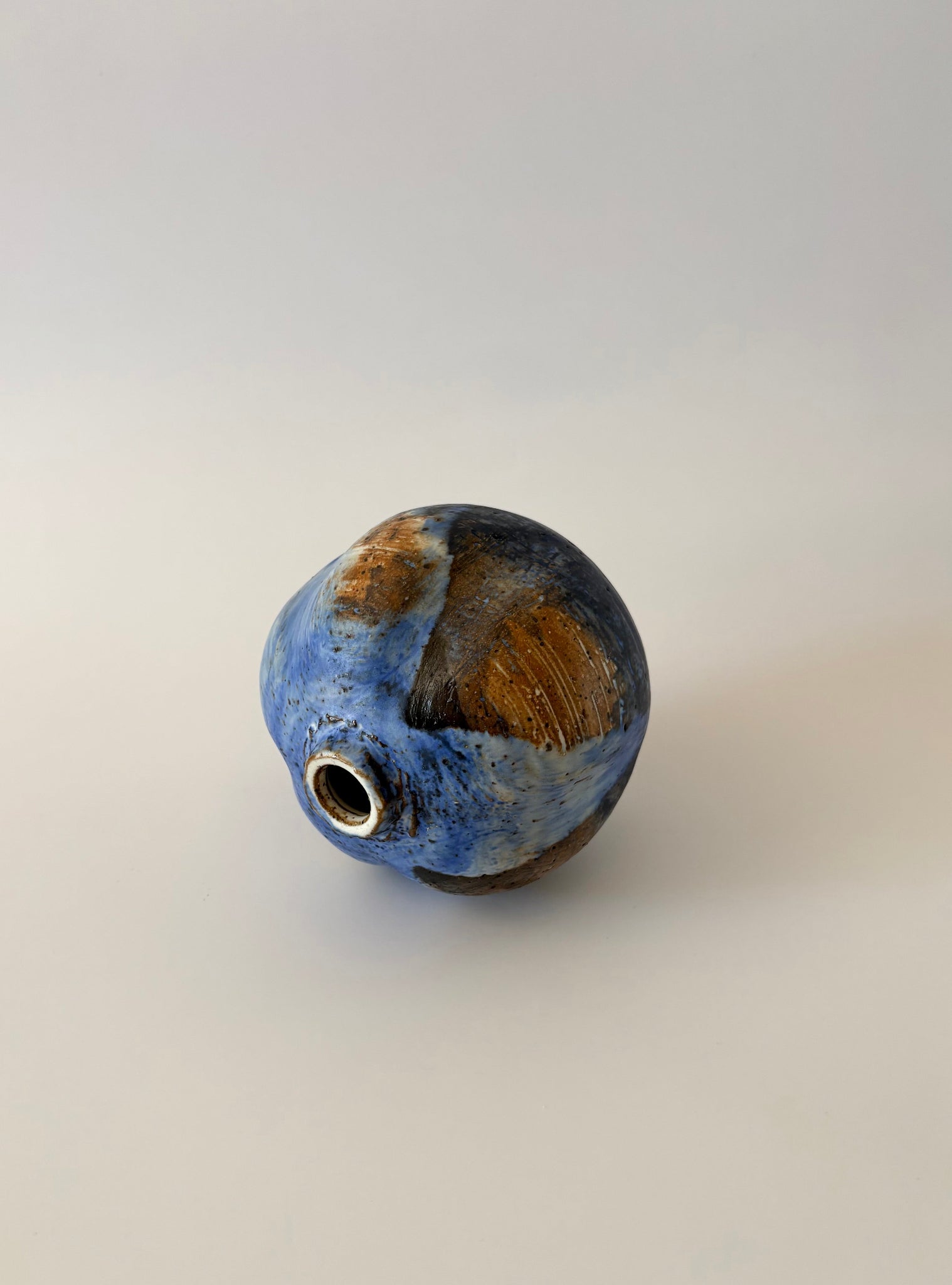 Pod Shaped Studio Vase