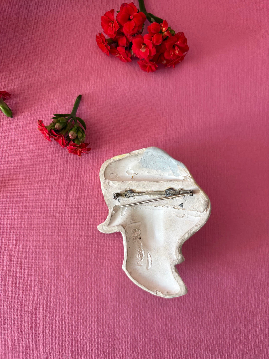 Elegant Deco Dachshund Brooch