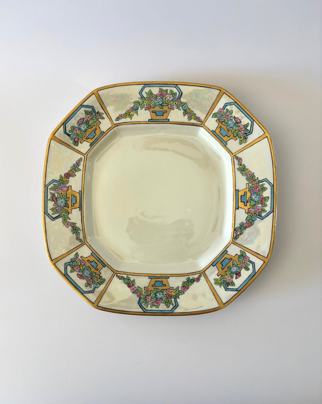 B & Co Limoges Plate with Flower Baskets