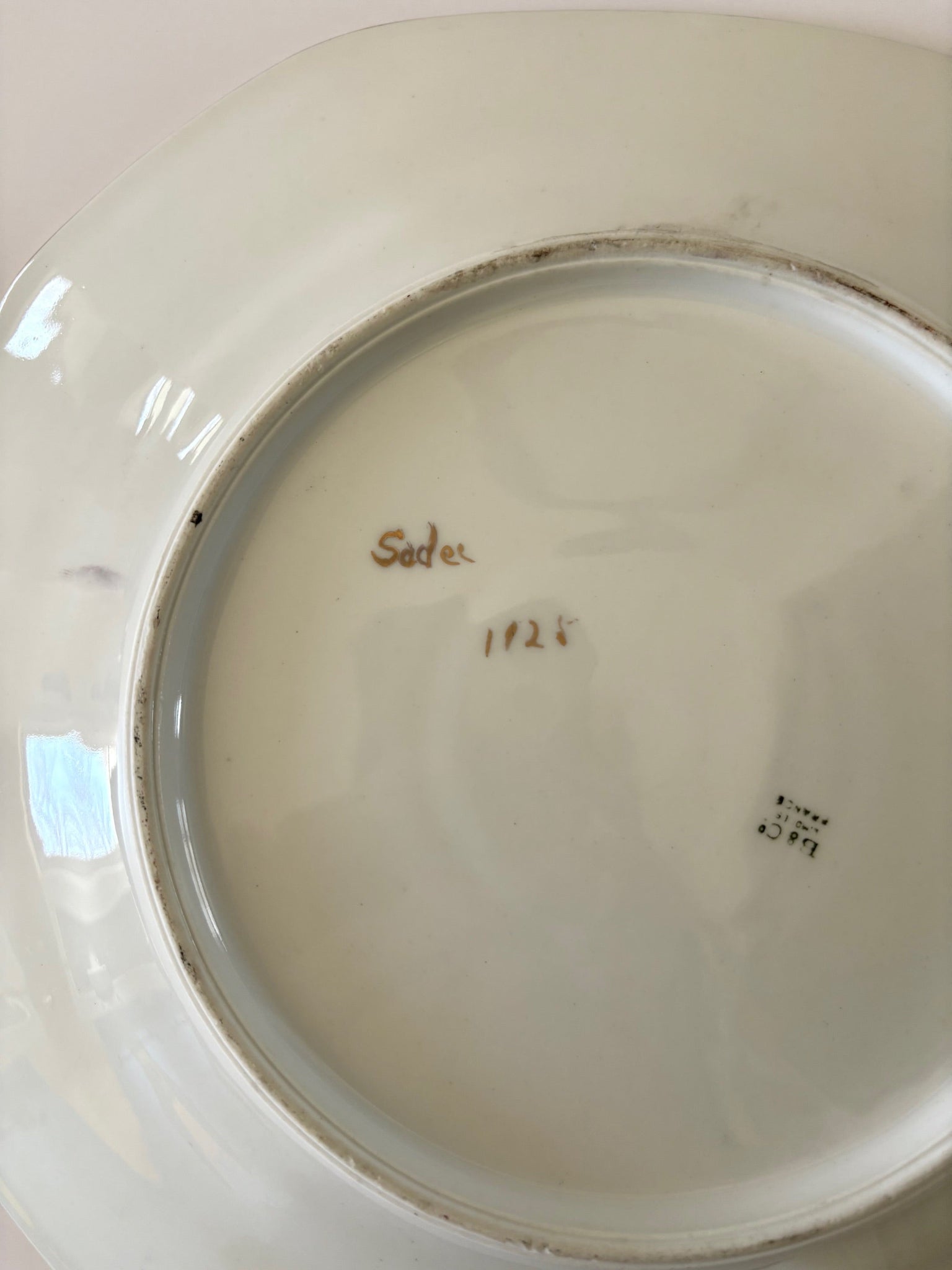 B & Co Limoges Plate with Flower Baskets