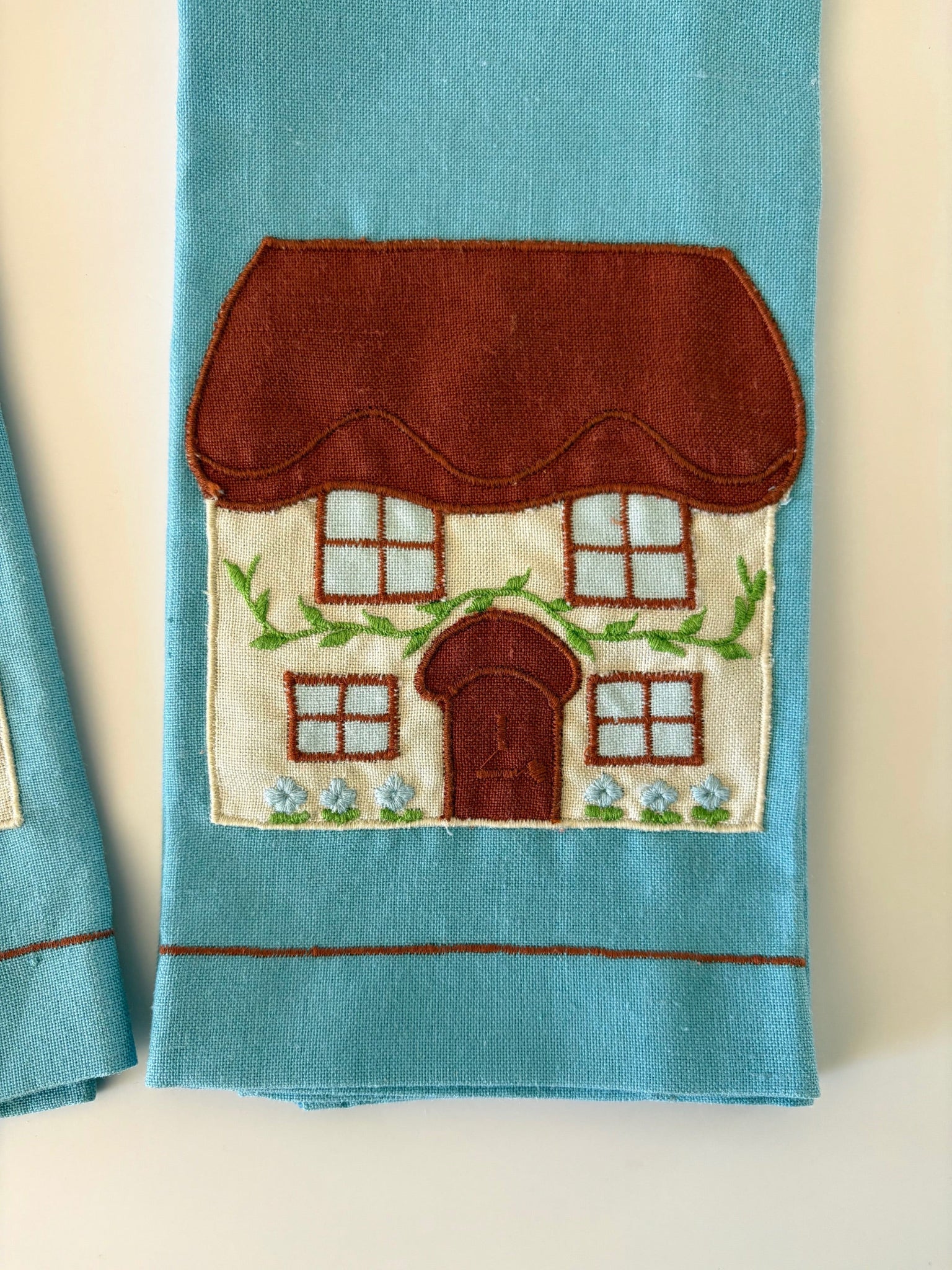 Vintage Cottage Tea Towels