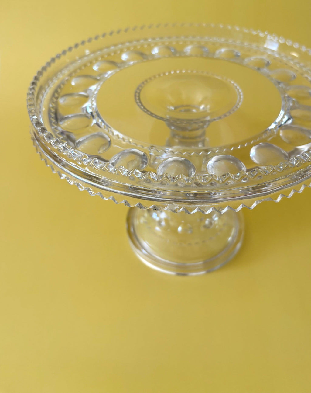 Polka Dot Zig Zag Cake Stand
