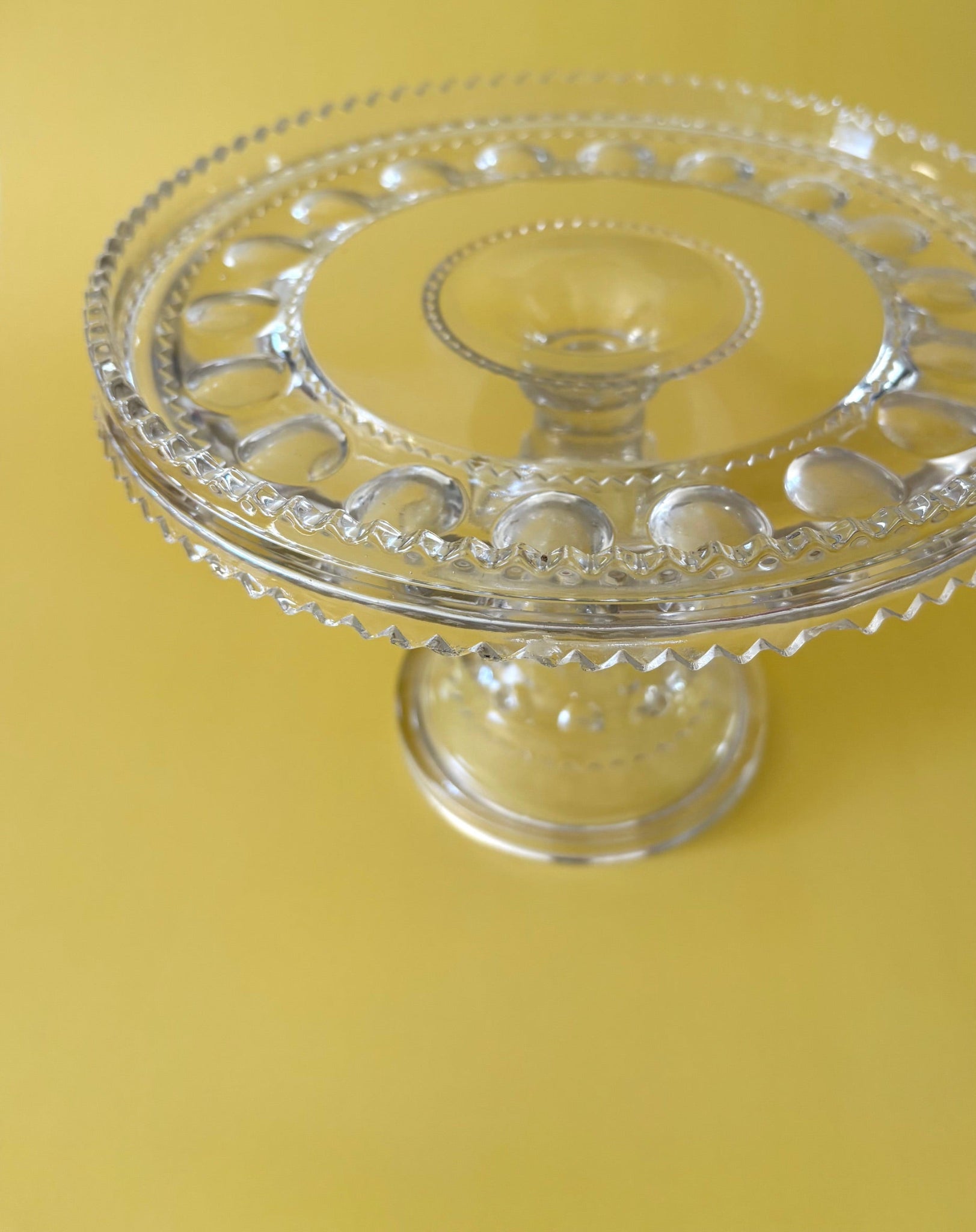Polka Dot Zig Zag Cake Stand