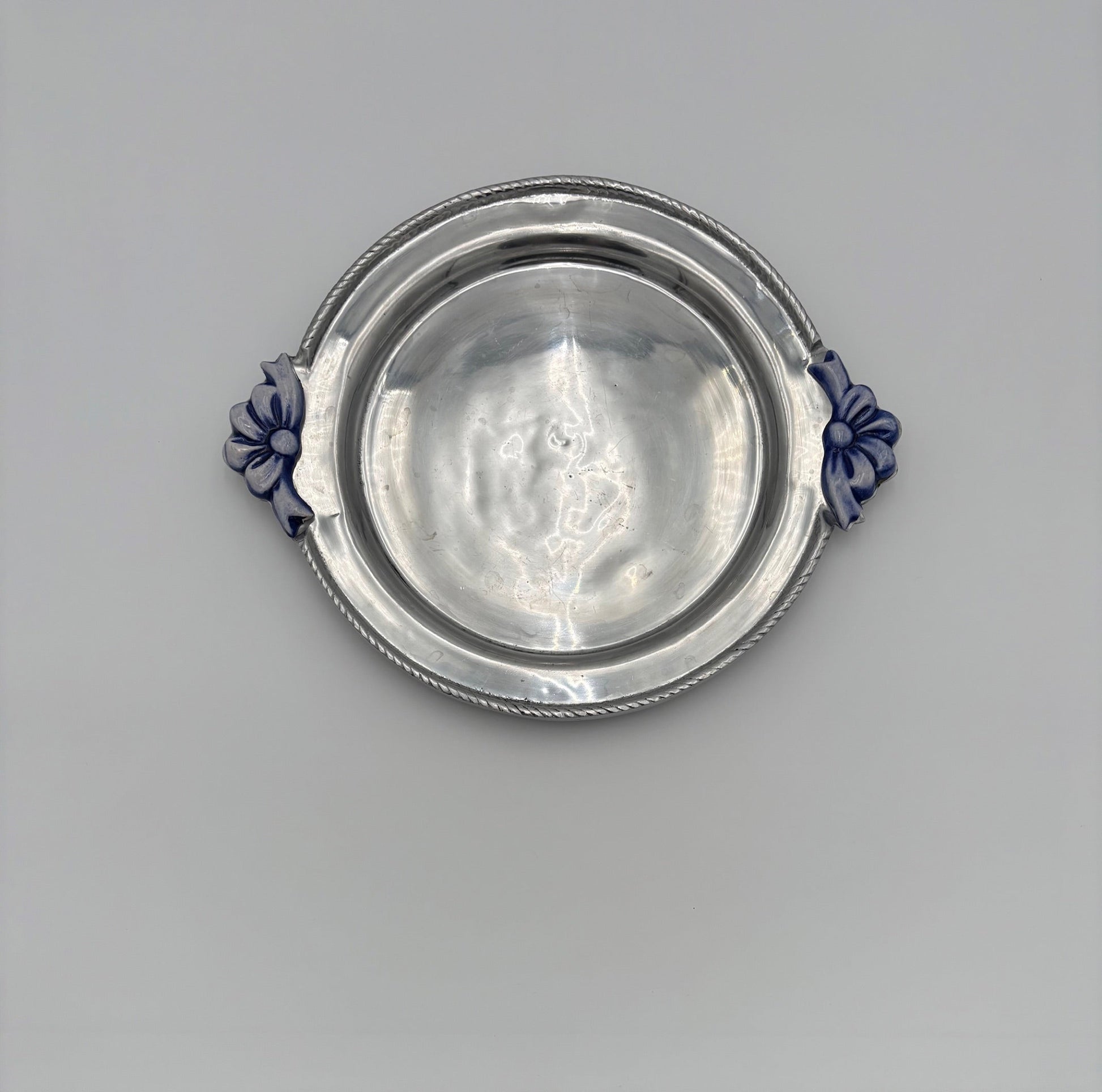 Vintage Platter with Bows