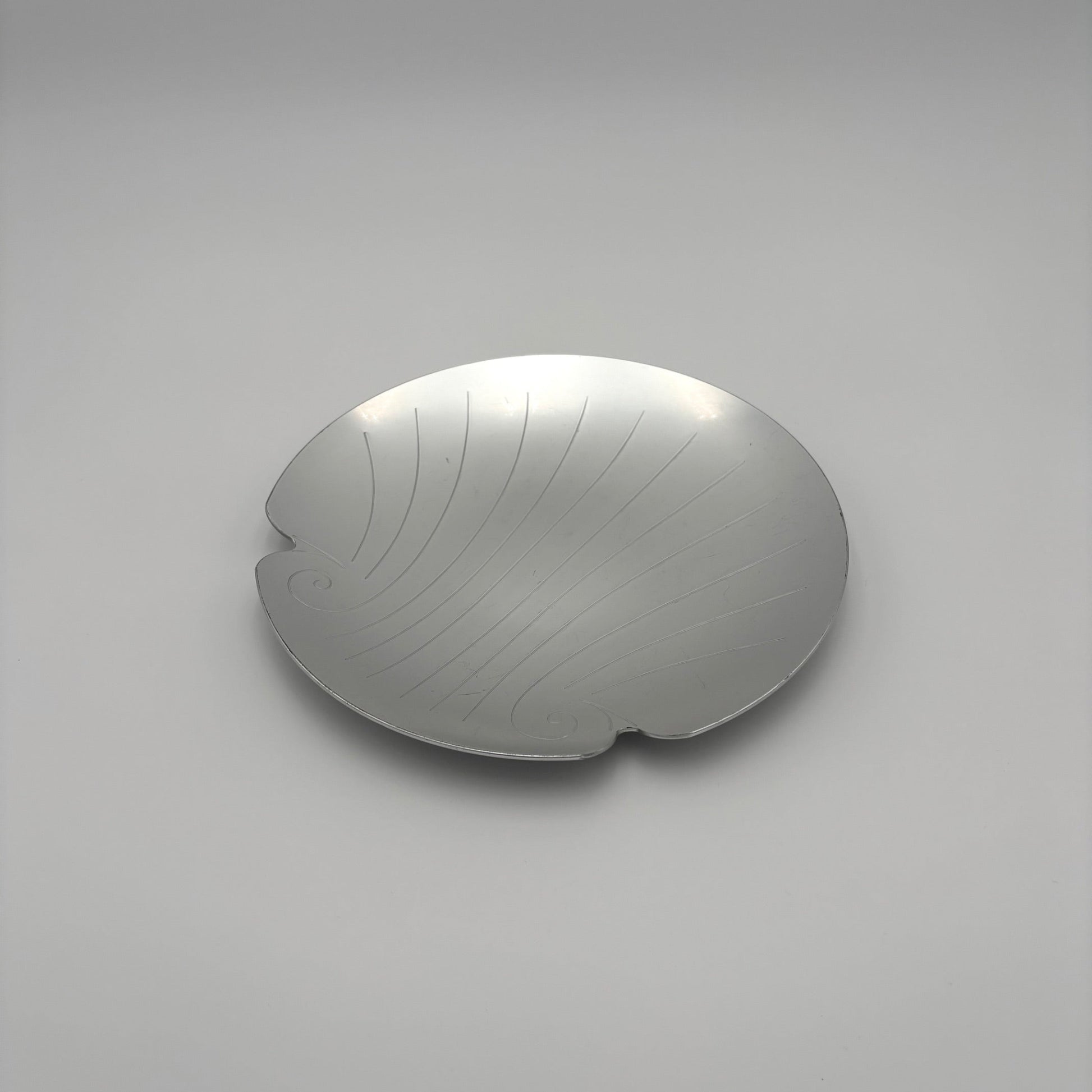 Vintage Aluminum Seashell Plate