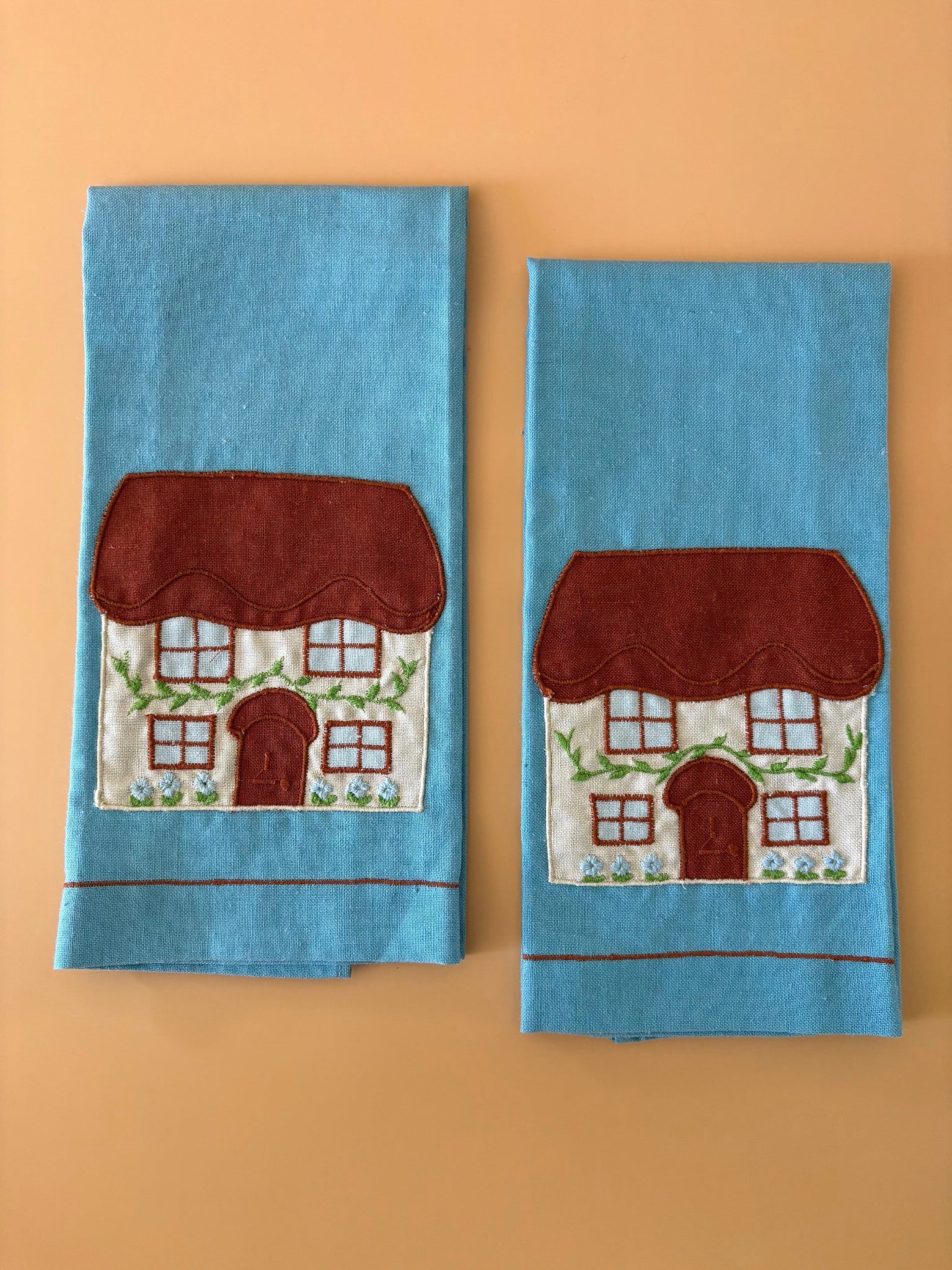 Vintage Cottage Tea Towels