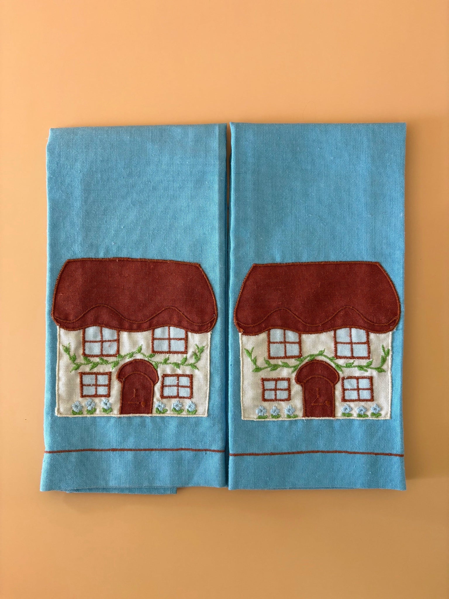 Vintage Cottage Tea Towels