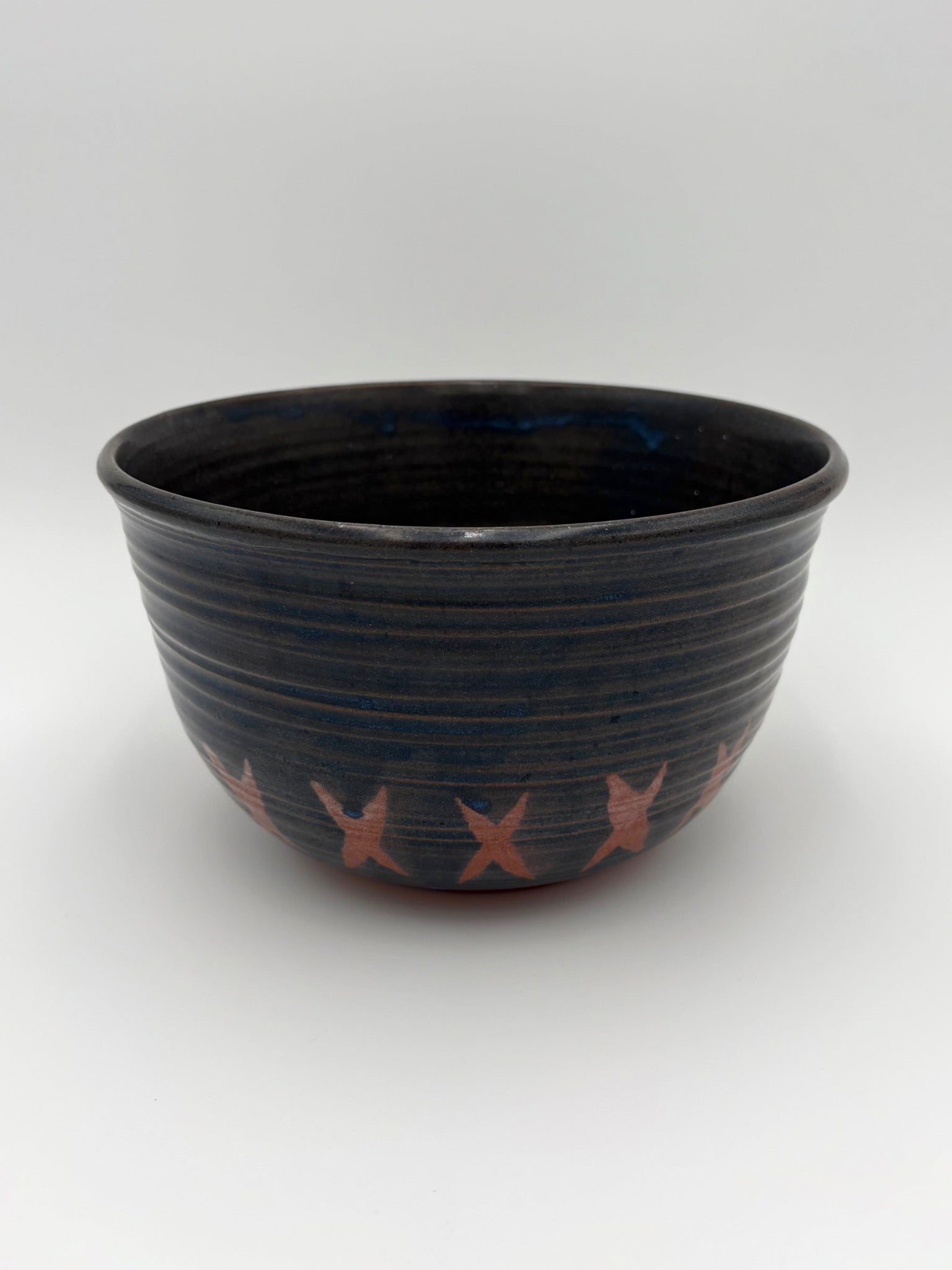 Crisscross Serving Bowl
