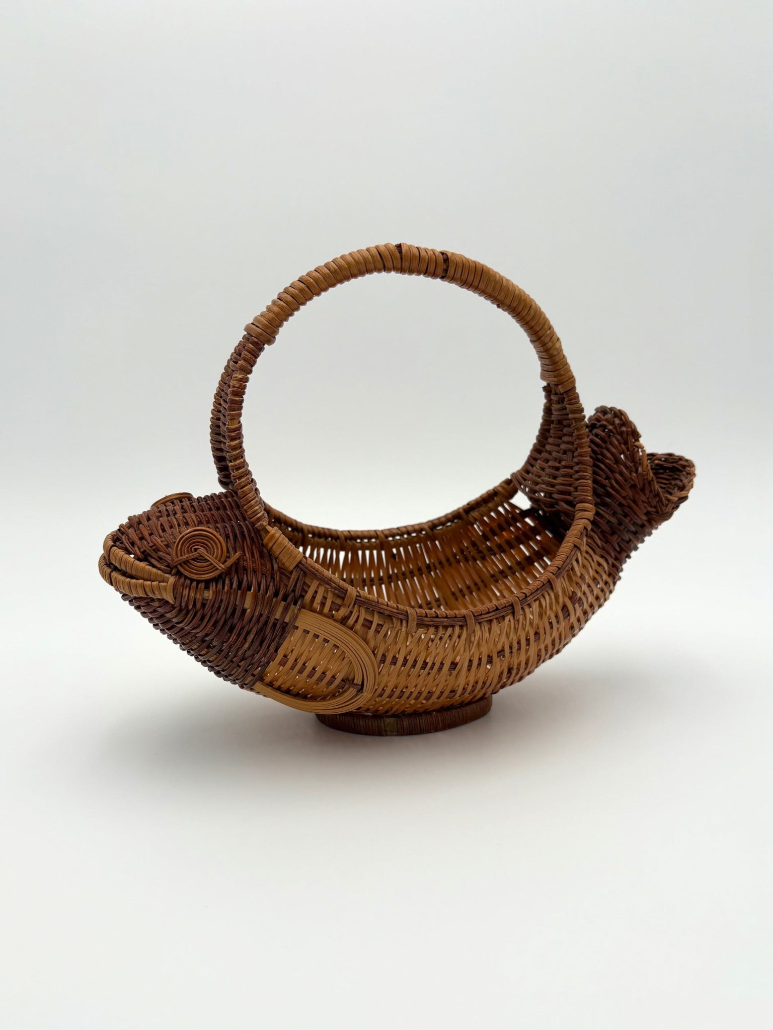 Happy Fish Basket