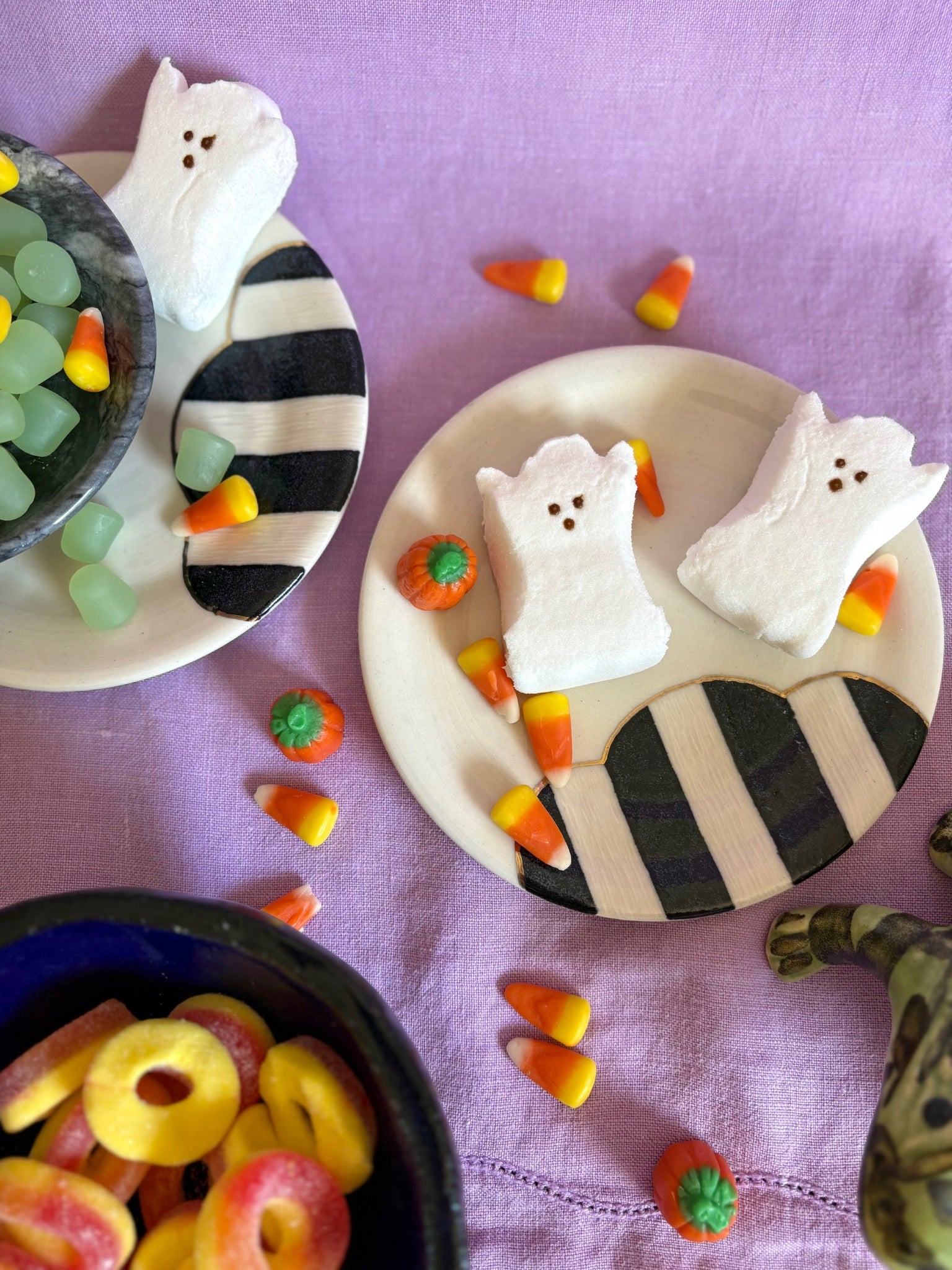 Black and White Striped Plates