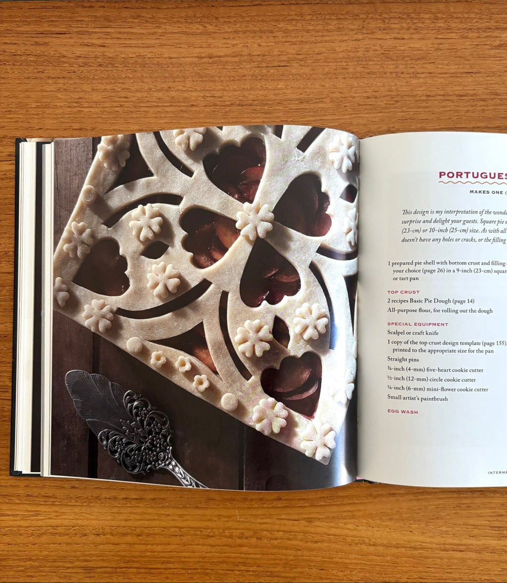 Elegant Pie, by Karin Pfeiff-Boschek