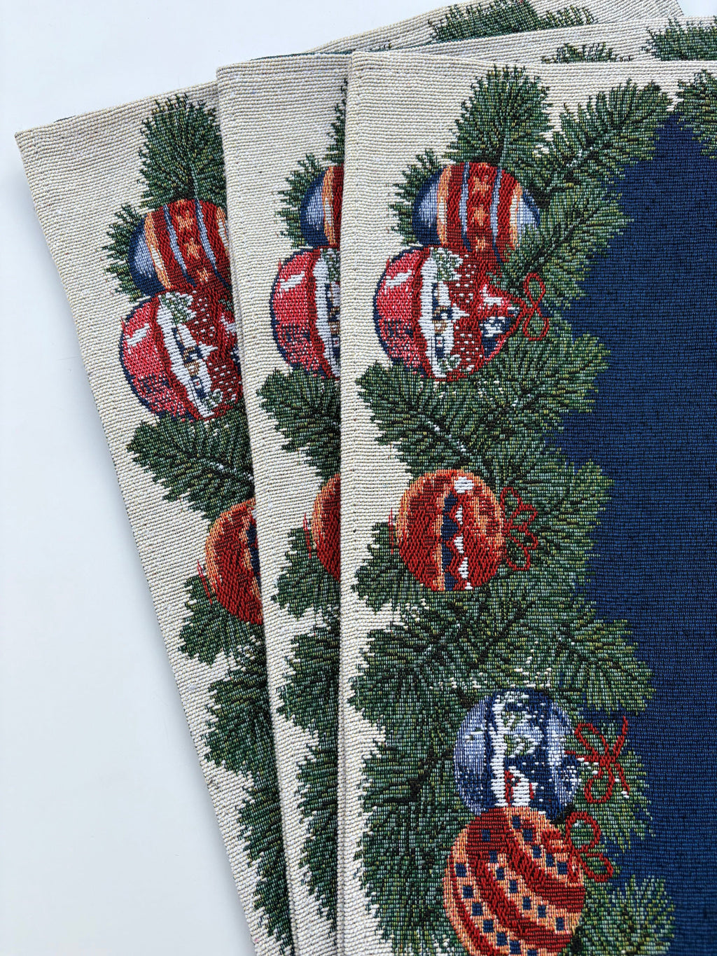 Set of 6 Holiday Placemats