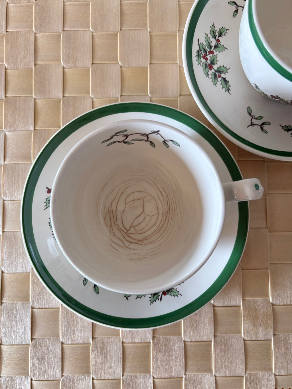 Christmas Tea Cups and Saucers